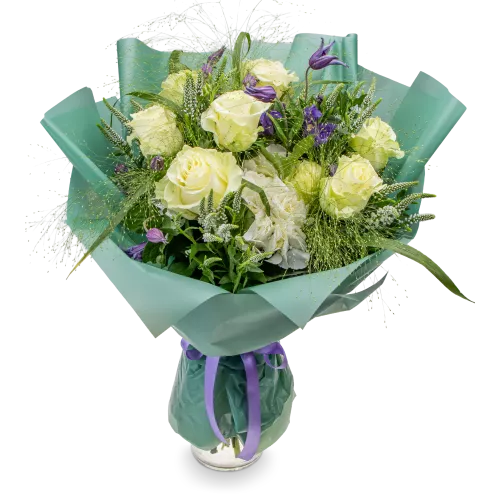 kytice růží a hortenzií